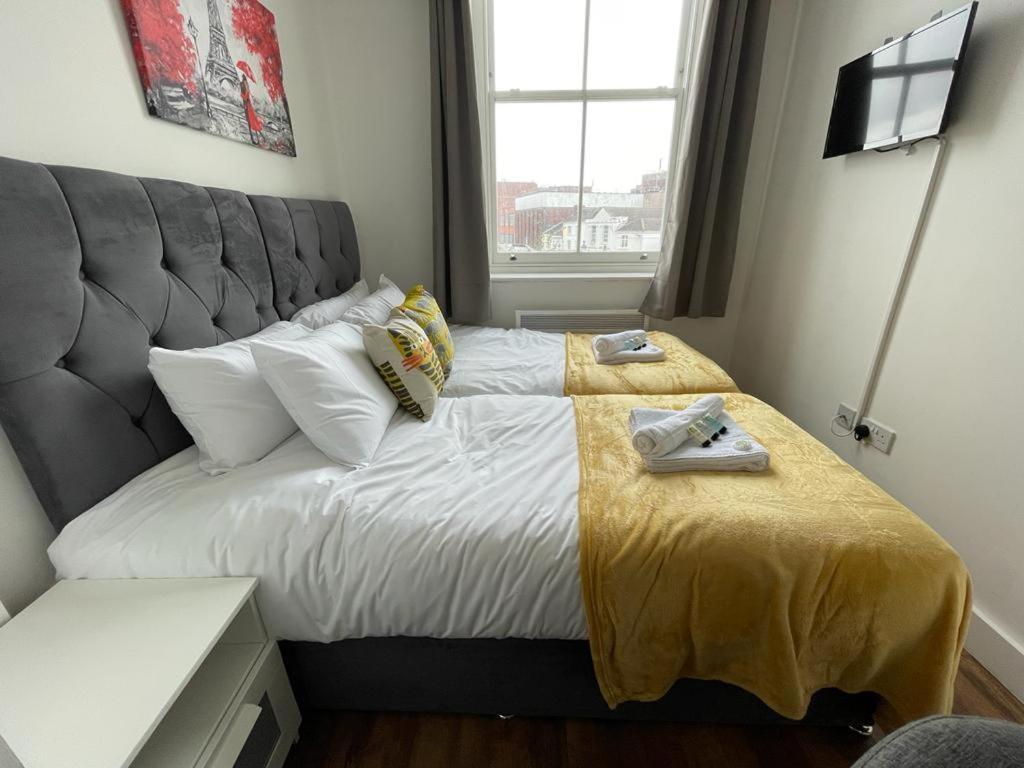 Sublime Stays Webberley Stylish Studio Stoke City Centre Zewnętrze zdjęcie